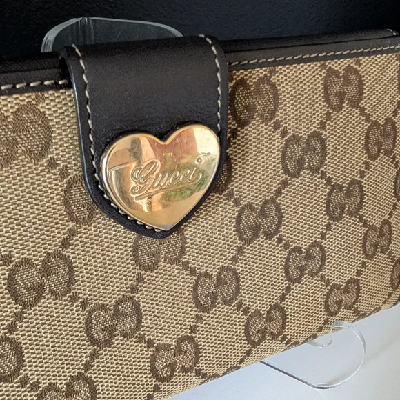 Gucci GG Vintage Brown Monogram Long Wallet with Gold Heart Snap - Picture 2 of 12